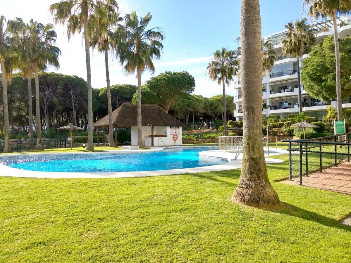 Mi Capricho, Beachfront, Grownfloor, Private Garden & Terrace Ситио-де-Калаонда Экстерьер фото