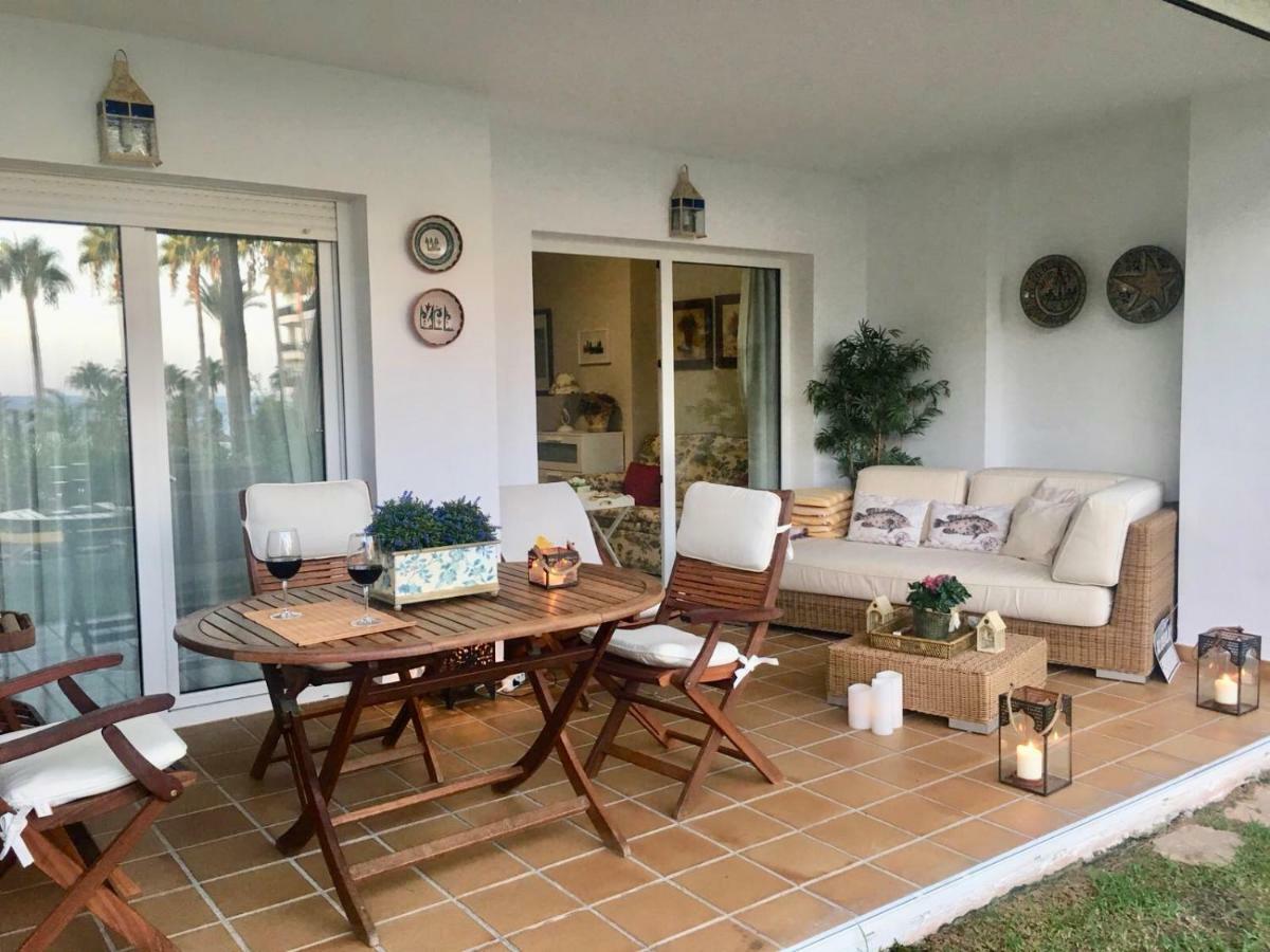 Mi Capricho, Beachfront, Grownfloor, Private Garden & Terrace Ситио-де-Калаонда Экстерьер фото