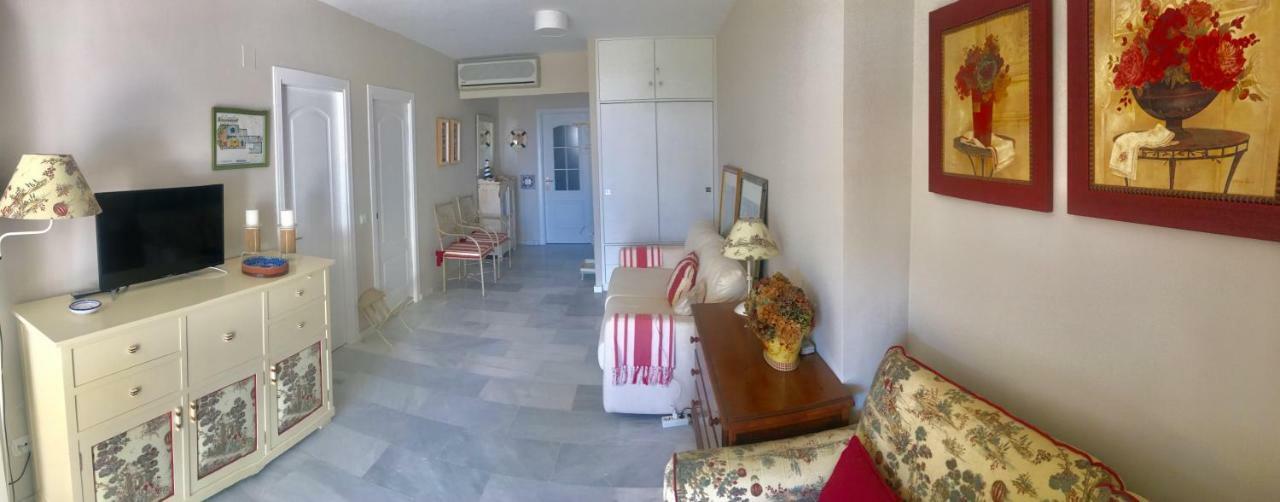 Mi Capricho, Beachfront, Grownfloor, Private Garden & Terrace Ситио-де-Калаонда Экстерьер фото
