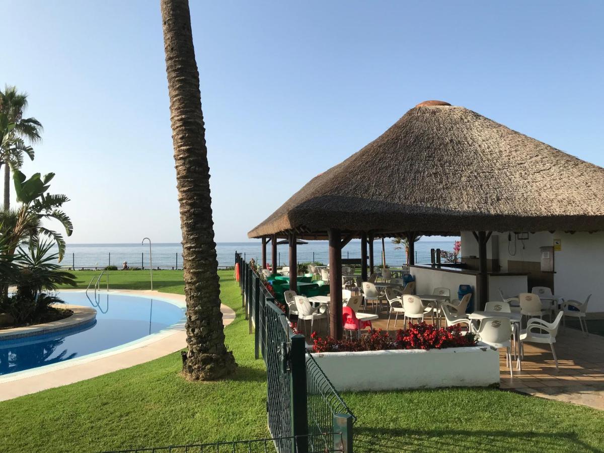Mi Capricho, Beachfront, Grownfloor, Private Garden & Terrace Ситио-де-Калаонда Экстерьер фото